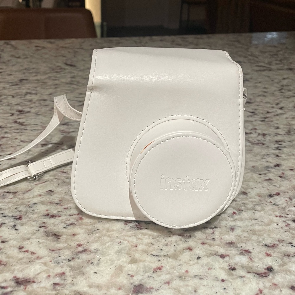 📸 Instax White Camera Bag